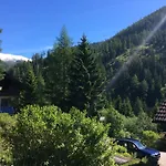 Apartment Sukar