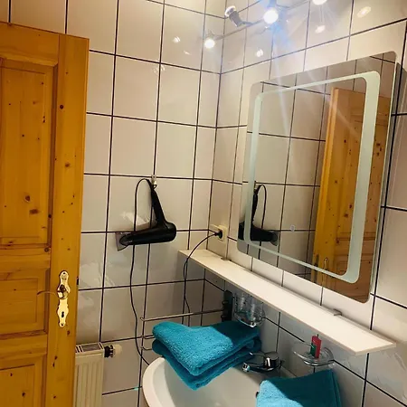 Suekar Apartman *